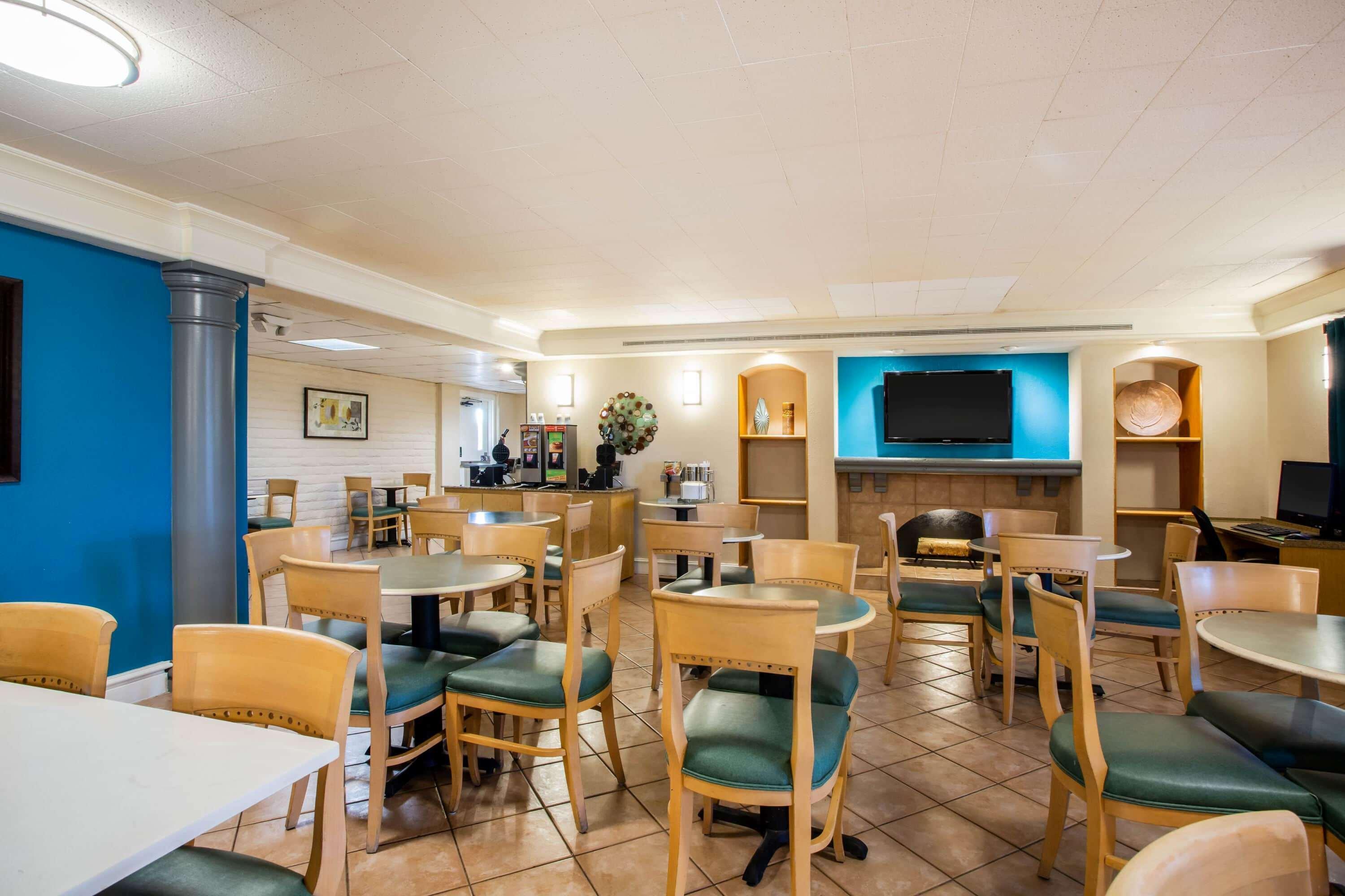 La Quinta Inn By Wyndham Norfolk Virginia Beach Esterno foto
