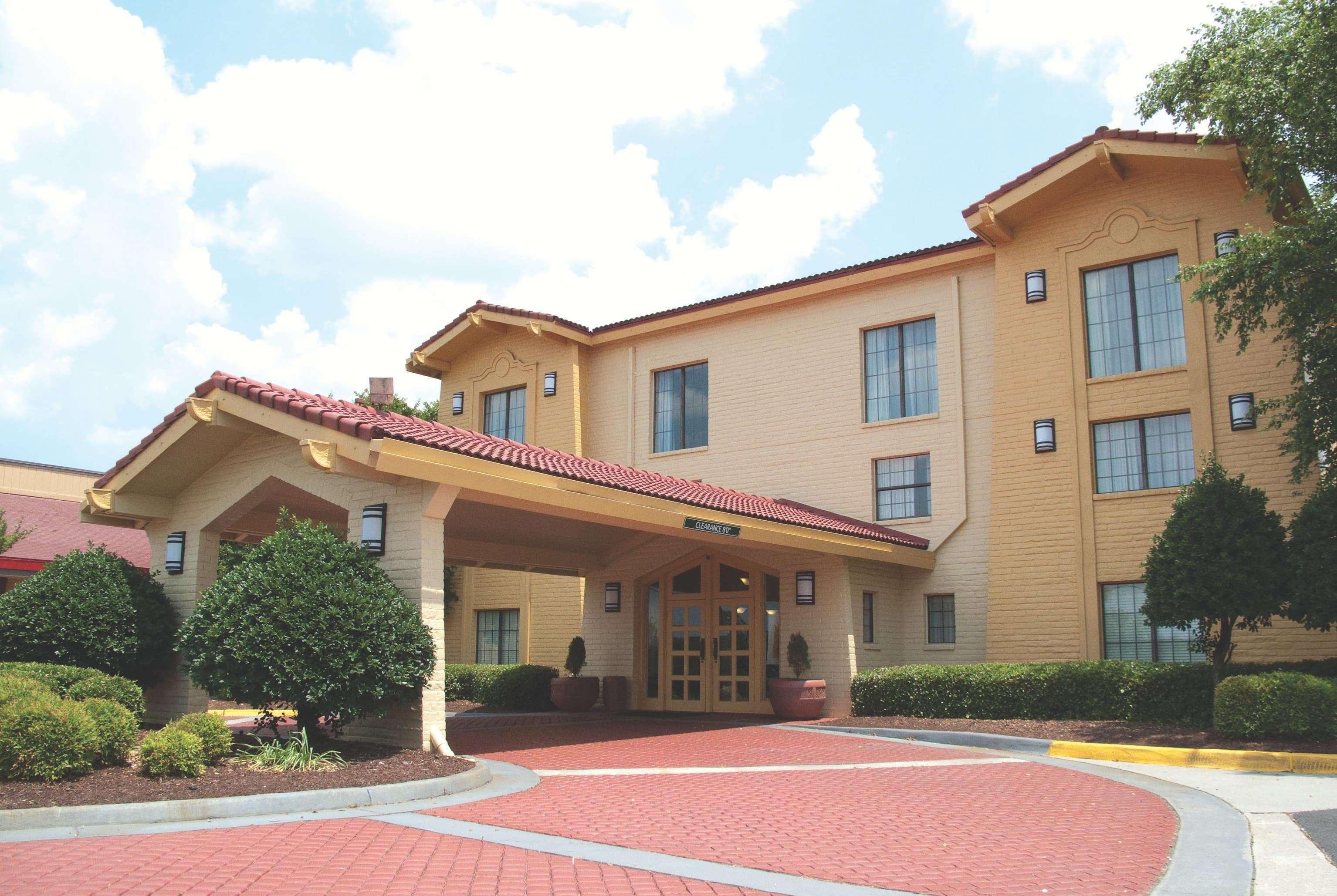 La Quinta Inn By Wyndham Norfolk Virginia Beach Esterno foto