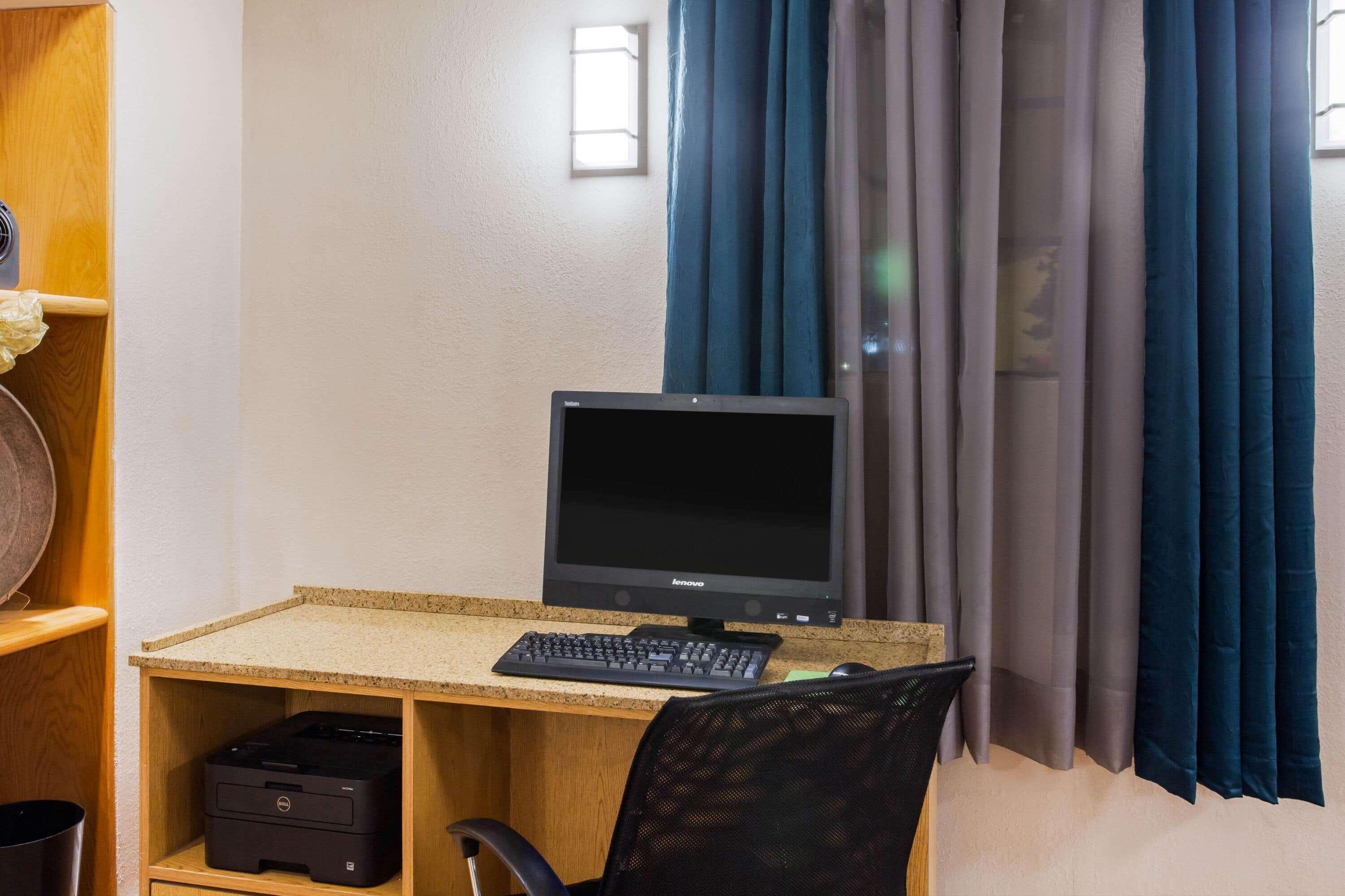 La Quinta Inn By Wyndham Norfolk Virginia Beach Esterno foto